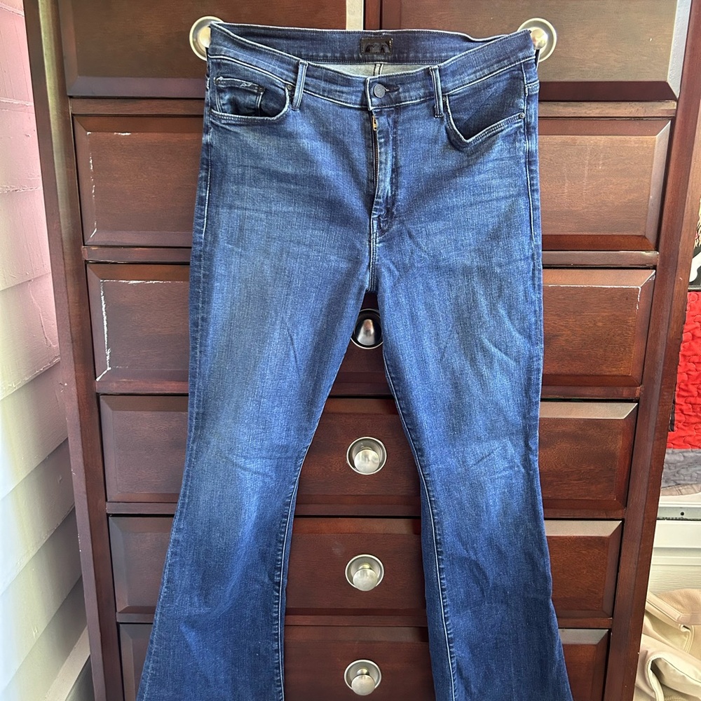 Mother weekender fray jeans